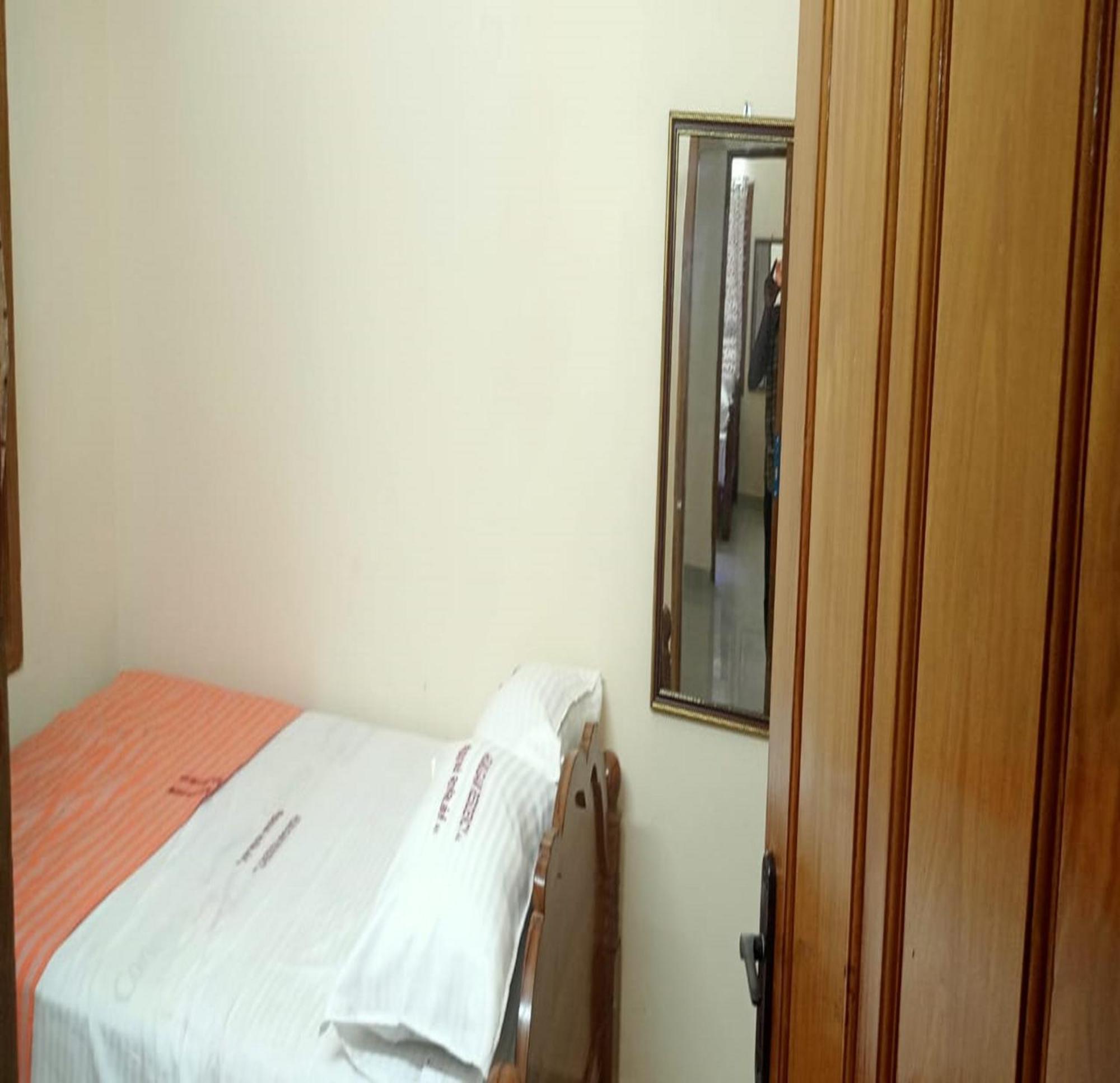 Arumugam Residency Ac Tiruchchendūr エクステリア 写真